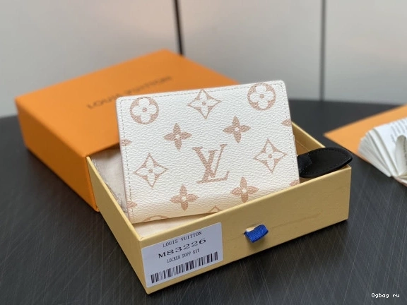 way LOUIS WALLET-11*8.5*3.5cm VUITTON milky 0713